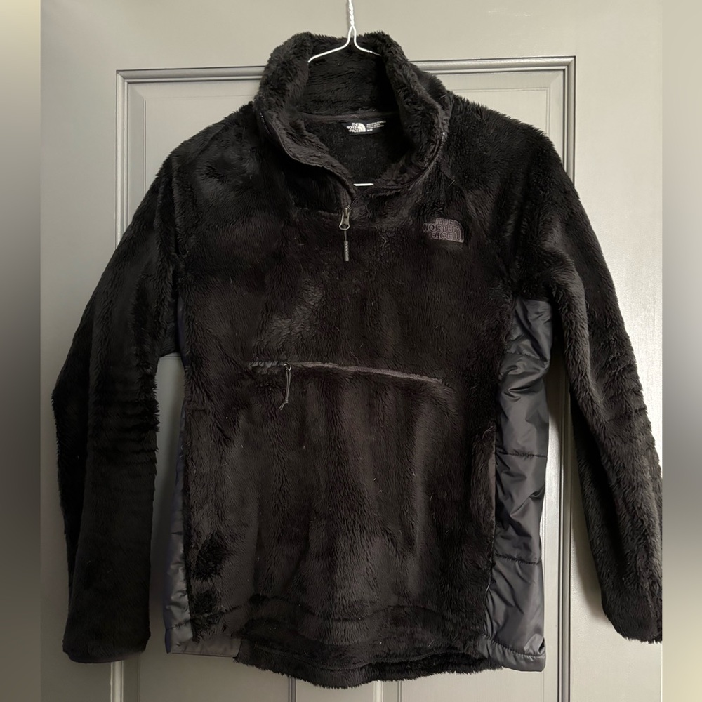 Women’s Northface 1/4 zip pullover